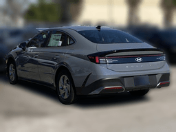 Hyundai Sonata SE FWD 2026