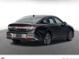 Hyundai Sonata Hybrid Blue FWD 2026