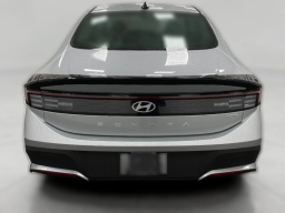 Hyundai Sonata Hybrid Blue FWD 2026