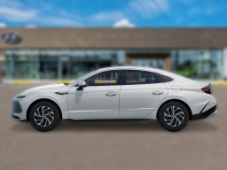 Hyundai Sonata Hybrid Blue FWD 2026