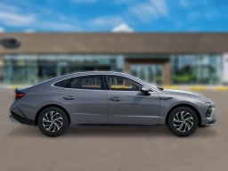 Hyundai Sonata Hybrid Blue FWD 2026