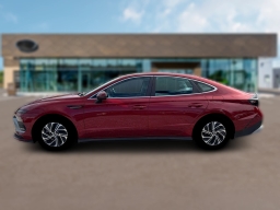 Hyundai Sonata Hybrid Blue FWD 2026