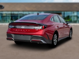 Hyundai Sonata Hybrid Blue FWD 2026