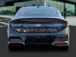Hyundai Sonata Hybrid SEL FWD 2026