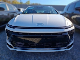 Hyundai Sonata Hybrid SEL FWD 2026