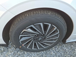 Hyundai Sonata Hybrid SEL FWD 2026