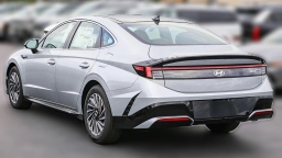 Hyundai Sonata Hybrid SEL FWD 2026