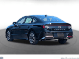 Hyundai Sonata Hybrid SEL FWD 2026