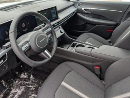 Hyundai Sonata Hybrid SEL FWD 2026