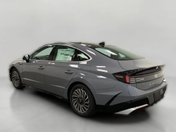 Hyundai Sonata Hybrid SEL FWD 2026