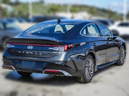Hyundai Sonata Hybrid SEL FWD 2026