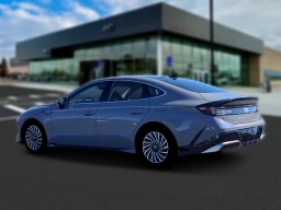 Hyundai Sonata Hybrid SEL FWD 2026