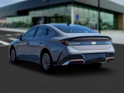 Hyundai Sonata Hybrid SEL FWD 2026