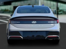 Hyundai Sonata Hybrid SEL FWD 2026