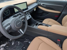 Hyundai Sonata Hybrid Limited FWD 2026