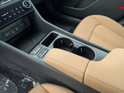 Hyundai Sonata Hybrid Limited FWD 2026