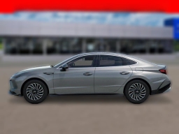 Hyundai Sonata Hybrid Limited FWD 2026