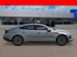 Hyundai Sonata Hybrid Limited FWD 2026