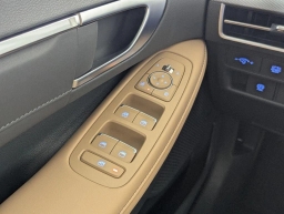 Hyundai Sonata Hybrid Limited FWD 2026