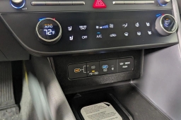 Hyundai Sonata Hybrid Limited FWD 2026