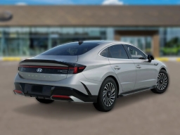 Hyundai Sonata Hybrid Limited FWD 2025