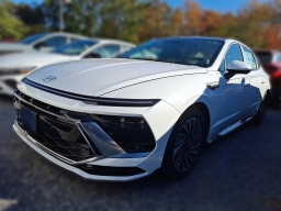 Hyundai Sonata Hybrid Limited FWD 2026