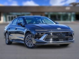 Hyundai Sonata Hybrid Limited FWD 2026