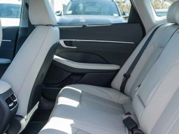 Hyundai Sonata Hybrid Limited FWD 2026