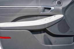 Hyundai Sonata Hybrid Limited FWD 2026