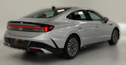 Hyundai Sonata Hybrid Limited FWD 2025