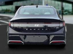 Hyundai Sonata Hybrid Limited FWD 2026