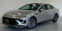 Hyundai Sonata Hybrid Limited FWD 2025