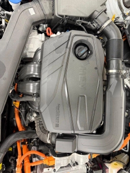 Hyundai Sonata Hybrid Limited FWD 2025