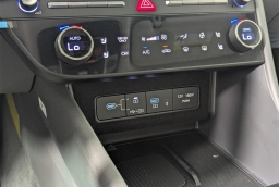 Hyundai Sonata Hybrid Limited FWD 2025