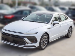 Hyundai Sonata Hybrid Limited FWD 2026