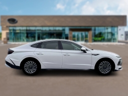 Hyundai Sonata Hybrid Limited FWD 2026