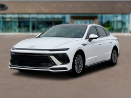 Hyundai Sonata Hybrid Limited FWD 2026