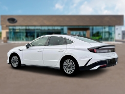 Hyundai Sonata Hybrid Limited FWD 2026