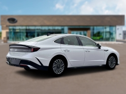 Hyundai Sonata Hybrid Limited FWD 2026