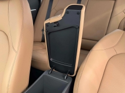 Hyundai Sonata Hybrid Limited FWD 2026