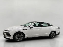 Hyundai Sonata Hybrid Limited FWD 2026