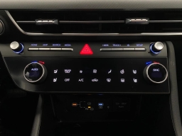 Hyundai Sonata Hybrid Limited FWD 2026