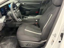 Hyundai Sonata SEL Sport FWD 2026
