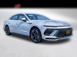 Hyundai Sonata SEL Sport AWD 2026
