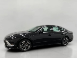 Hyundai Sonata SEL Sport AWD 2026