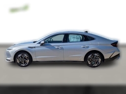 Hyundai Sonata SEL Sport FWD 2026