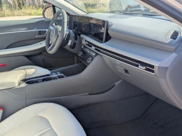 Hyundai Sonata SEL Sport FWD 2026