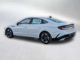 Hyundai Sonata SEL Sport AWD 2026