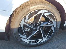 Hyundai Sonata SEL Sport FWD 2026