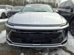 Hyundai Sonata SEL Sport FWD 2026